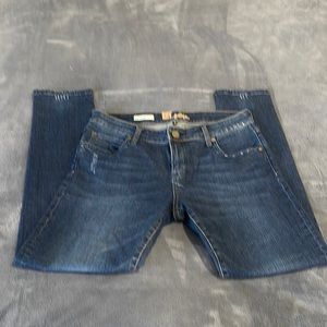 Jut from Kluth jeans new no tag size 6 boyfriend Jean